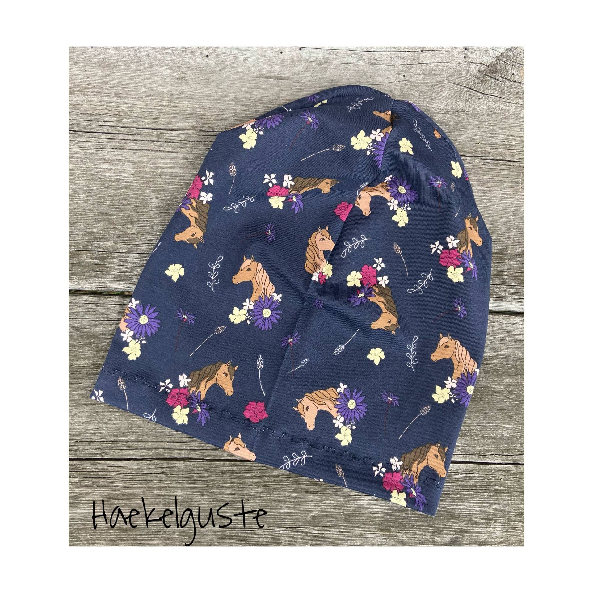 Mütze Beanie Pferd Jersey O. Fleece Loop Dunkelblau Mädchen Übergang Einlagig Doppellagig Herbst Winter Gefüttert Mütze Beanie Pferd Jersey O. Fleece Loop Dunkelblau Mädchen Übergang Einlagig Doppellagig Herbst Winter Gefüttert von Haekelguste