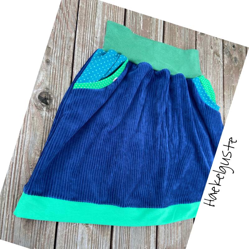 Rock Aus Bio Cordnicky Ausgestellter Mit Taschen Damen Samtweich von Haekelguste