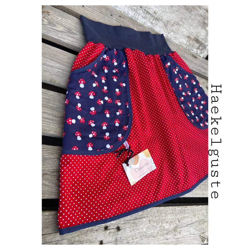 Rock "Pilz" Cord A-Form Damen Mit Taschen Roter Punkte Ausgestellter von Haekelguste