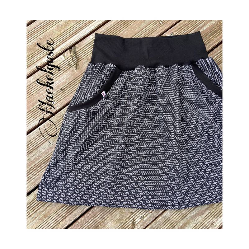 Schwarzer Bio " Kullern Rock Damen Punkte Mit Taschen Schwarz von Haekelguste