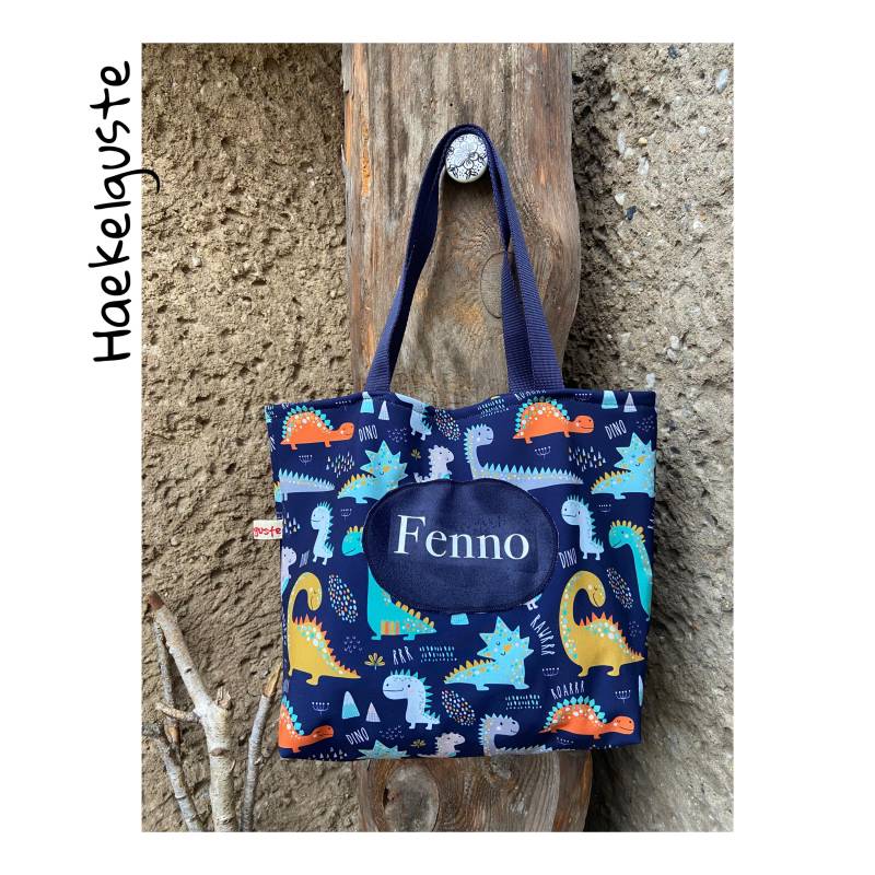 Softshell Beutel " Dino Tasche , Handtasche Umhängetasche, Wechselsachen Nasstasche Kita Nassbeutel von Haekelguste