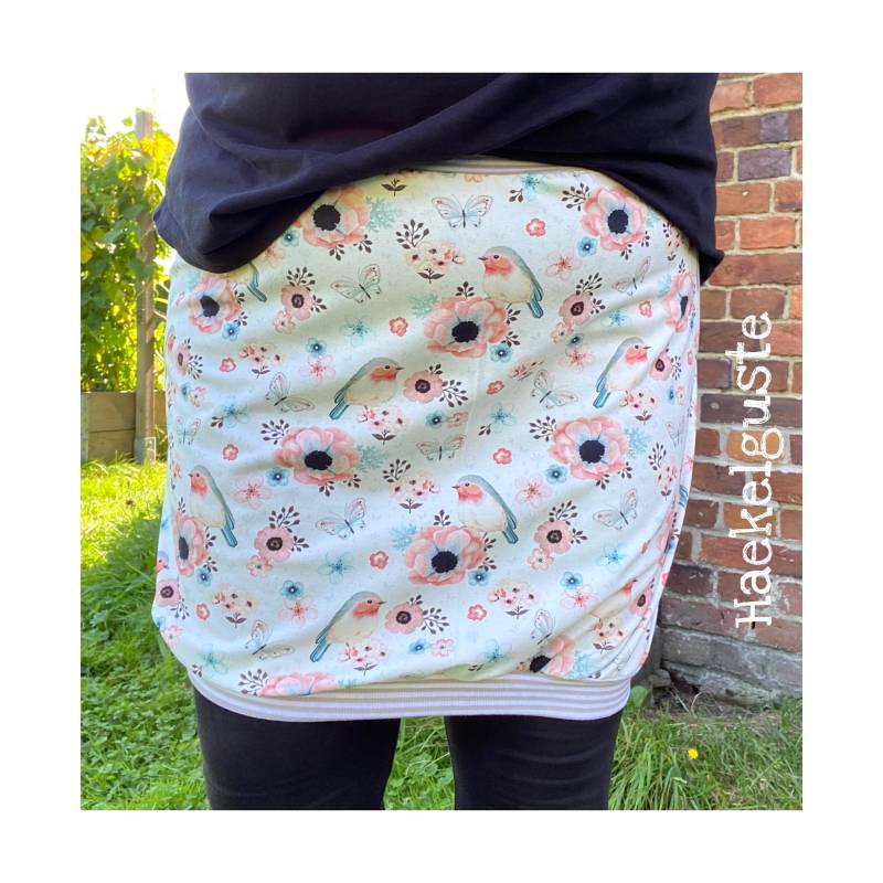 Ballonrock Rotkehlchen , Jerseyrock Creme Vogel von Haekelguste