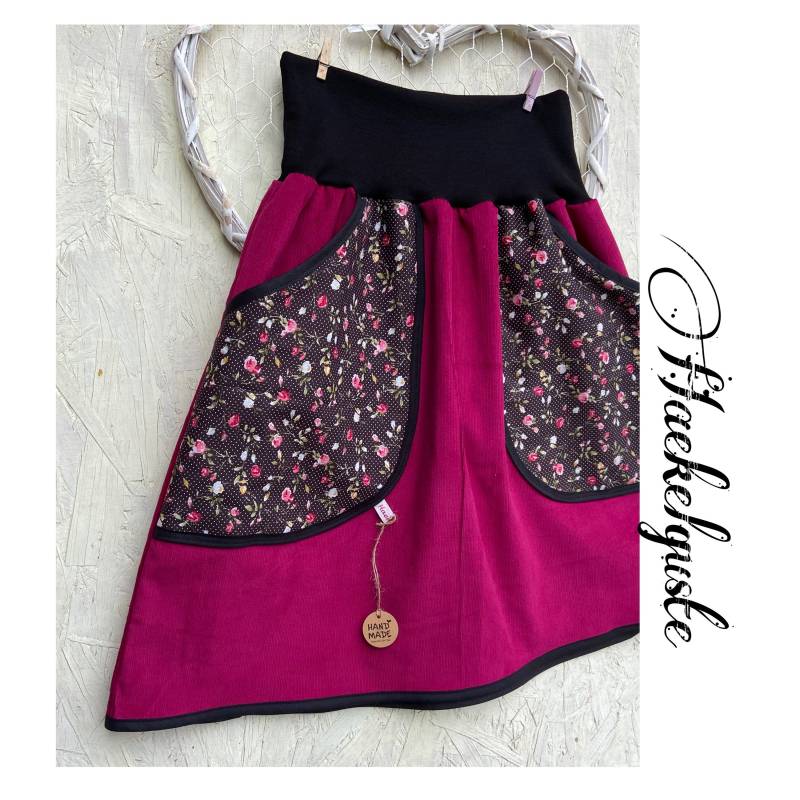 Xs - Xxl Wunschgröße Rock " Rosen Cord A-Form Beere Damen von Haekelguste