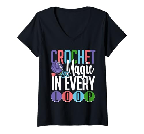 Damen Häkeln Stricken Crochet Magic in Every Loop T-Shirt mit V-Ausschnitt Damen Häkeln Stricken Crochet Magic in Every Loop T-Shirt mit V-Ausschnitt von Häkeln Häkeln