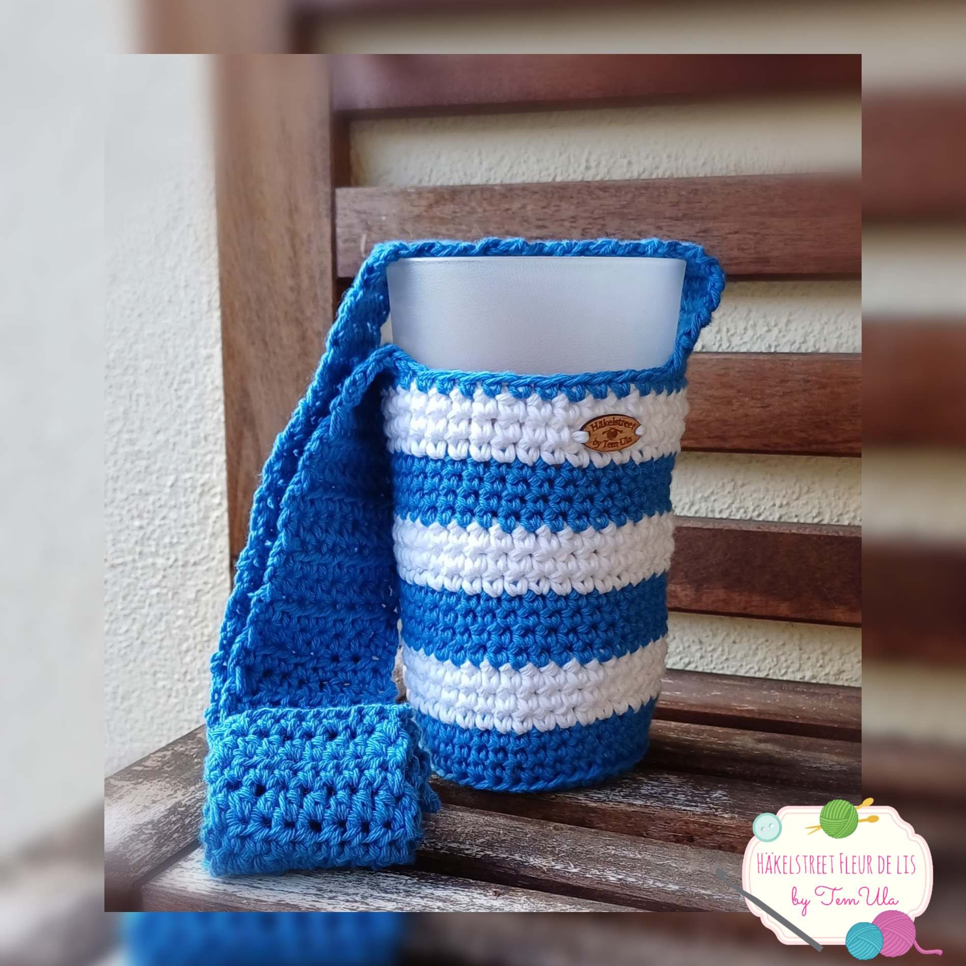 Stadionbecherhalter Zum Umhängen, Sport, Stadion, Getränkehalter, Fußball, Eishockey, Cupholder, Blau Weiss Stadionbecherhalter Zum Umhängen, Sport, Stadion, Getränkehalter, Fußball, Eishockey, Cupholder, Blau Weiss von Haekelstreet