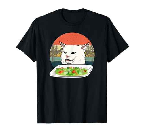 Hässliches Katze Meme - Angry Women Yelling at Confused Cat at Dinner Table Meme T-Shirt - Unisex Erwachsene - Schwarz - S Hässliches Katze Meme - Angry Women Yelling at Confused Cat at Dinner Table Meme T-Shirt - Unisex Erwachsene - Schwarz - S von Hässliches Weihnachtsgeschenk Katze Meme