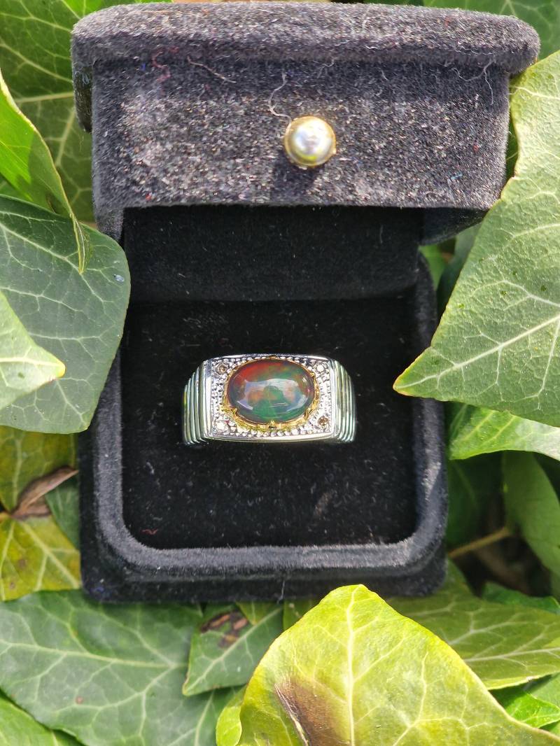 Opal Silberring Für Herren Oder Damen. Handarbeit . Handmade Silver Ring With Opal von HaidarAndCo