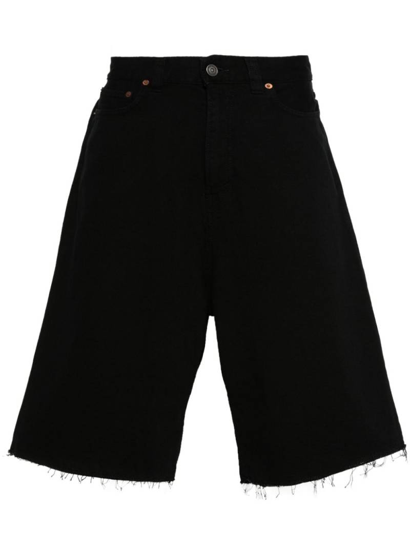 Haikure Ausgefranste Jeans-Shorts - Schwarz von Haikure