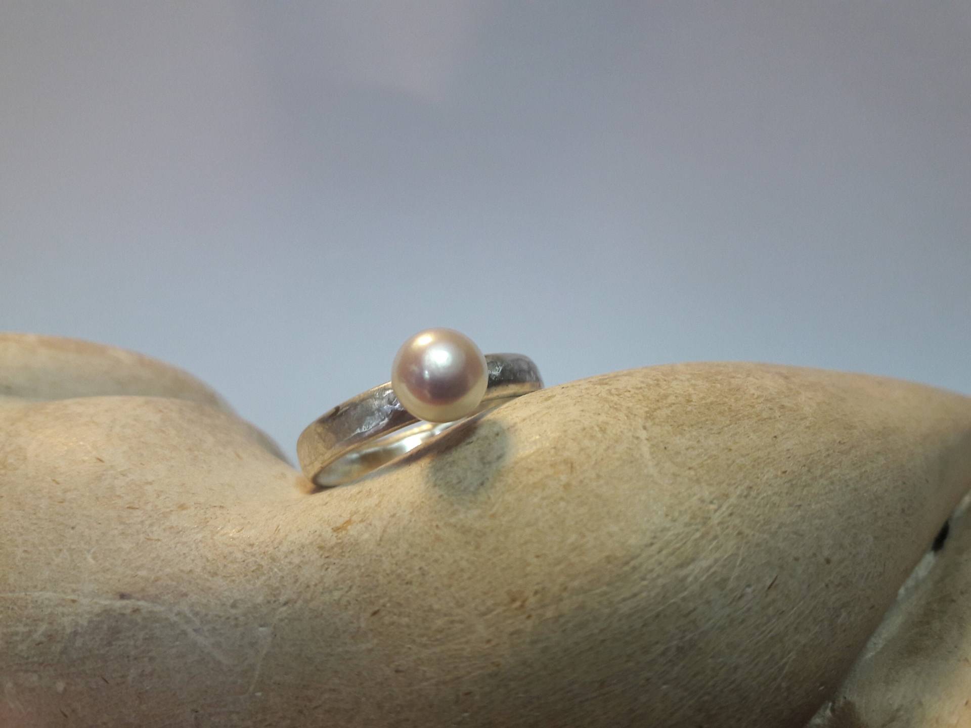 Damenring Mit Zuchtperle Damenring Mit Zuchtperle von Hairico