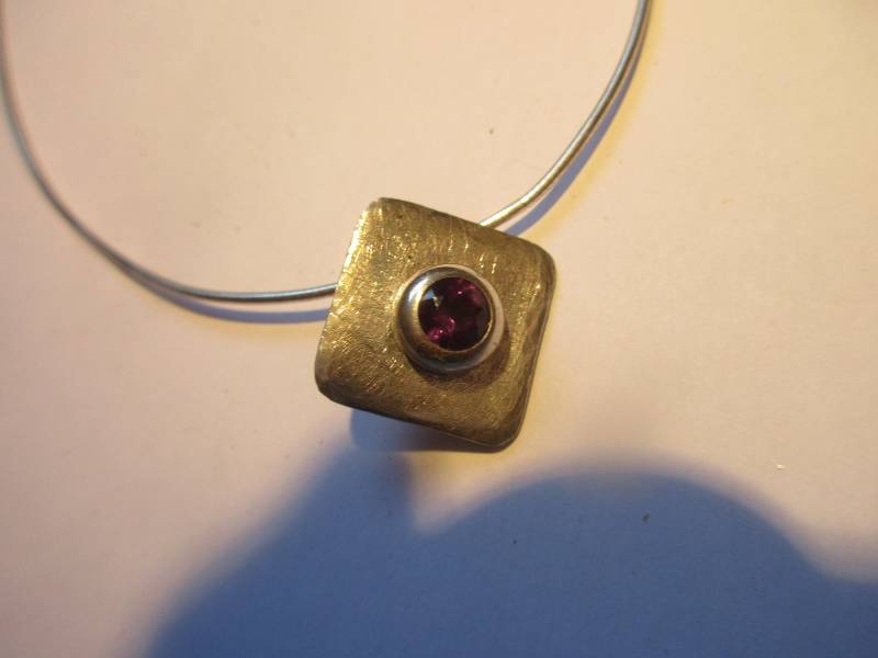 Halskette Aus Silber Mit Anhänger Halskette Aus Silber Mit Anhänger von Hairico