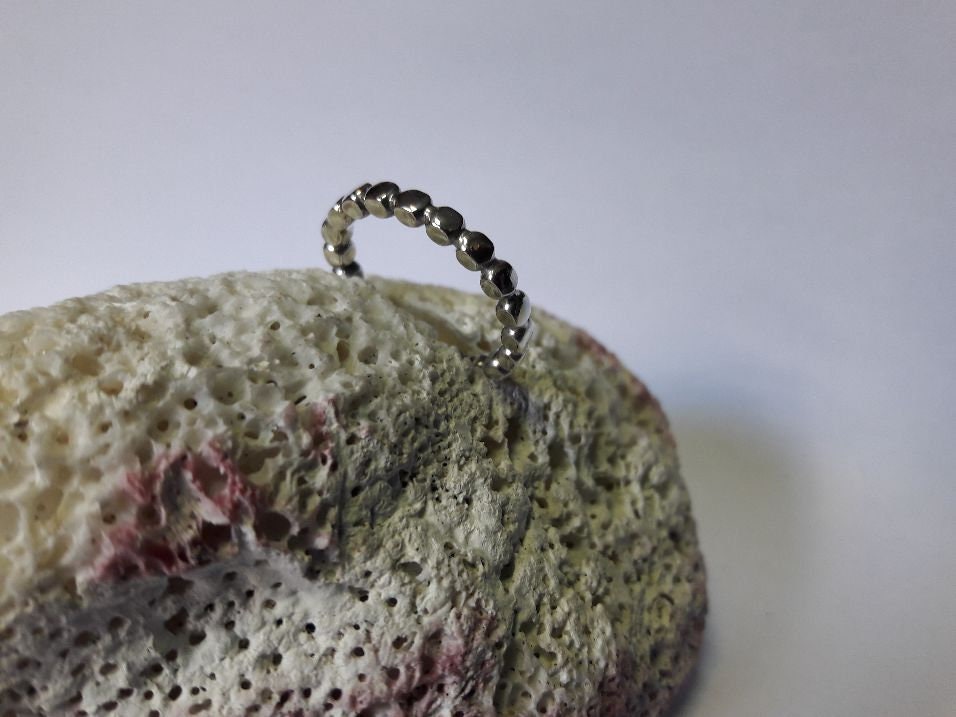 Perlring Gehämmert 935 Silber Perlring Gehämmert 935 Silber von Hairico