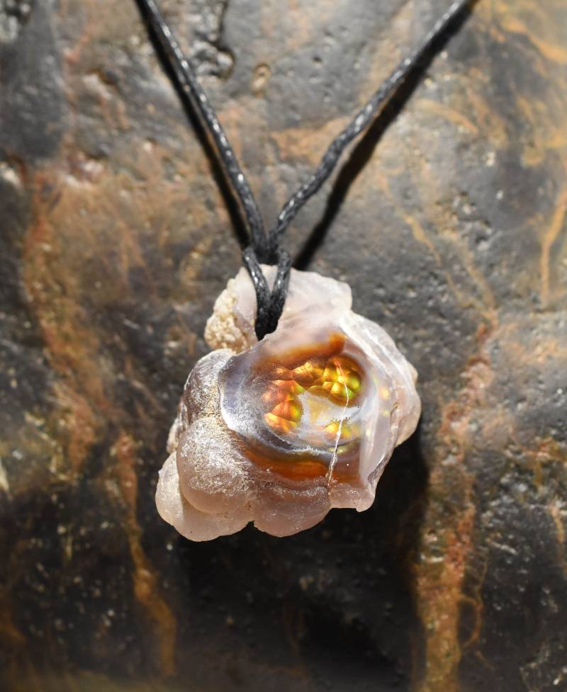 Feuerachat Anhänger Perle Aguascaliente Mexiko Feuerachat Anhänger Perle Aguascaliente Mexiko von Haleslapidary