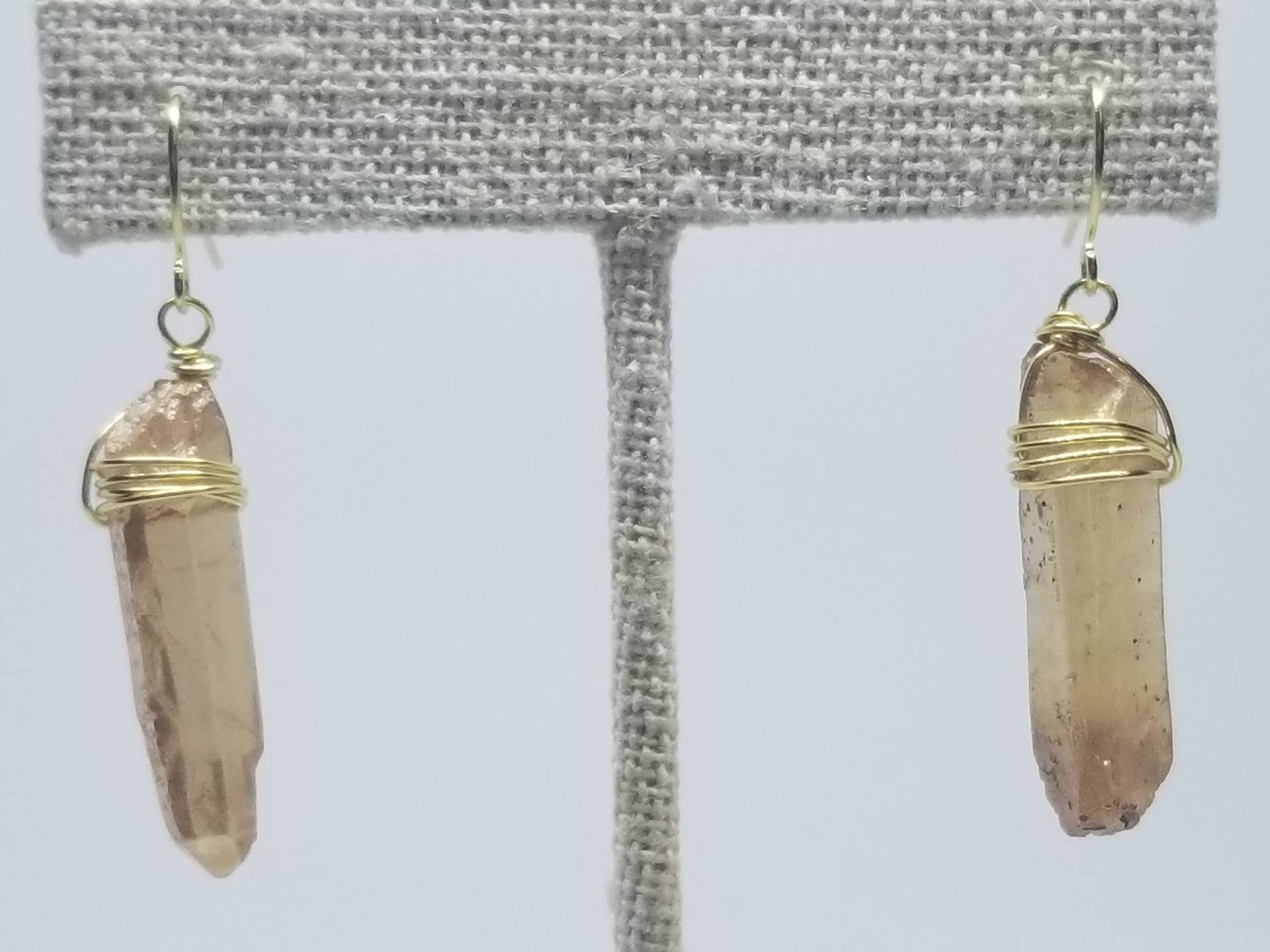 Gold Draht Gewickelt Bernstein Quarz Ohrringe Natürlicher Kristall Stein Gold Draht Gewickelt Bernstein Quarz Ohrringe Natürlicher Kristall Stein von HaleyAndBelle