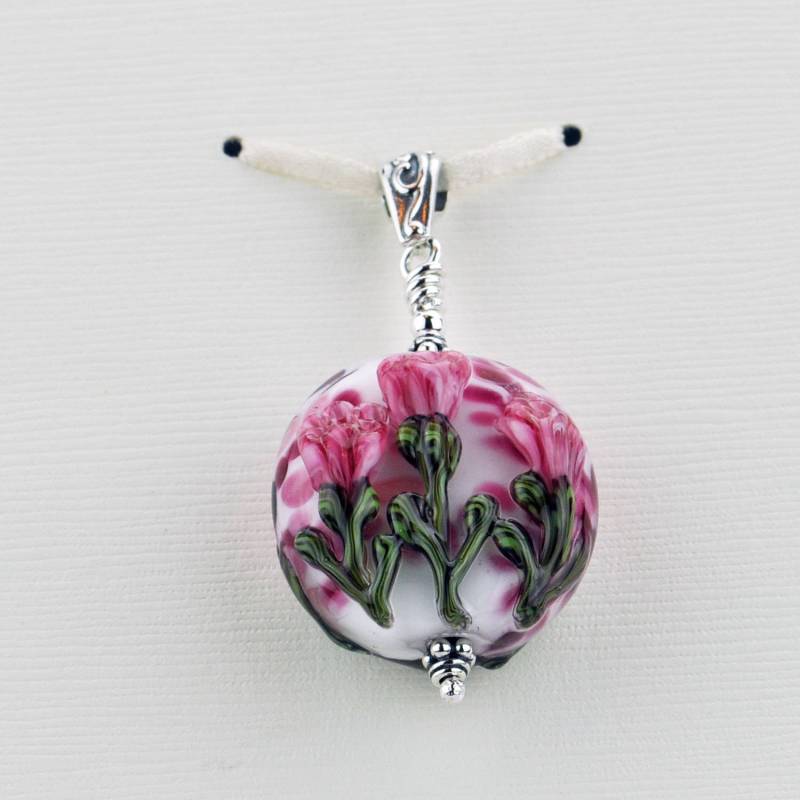 Lampwork Glasperle Pink Peony Anhänger Lampwork Glasperle Pink Peony Anhänger von HallockGlass