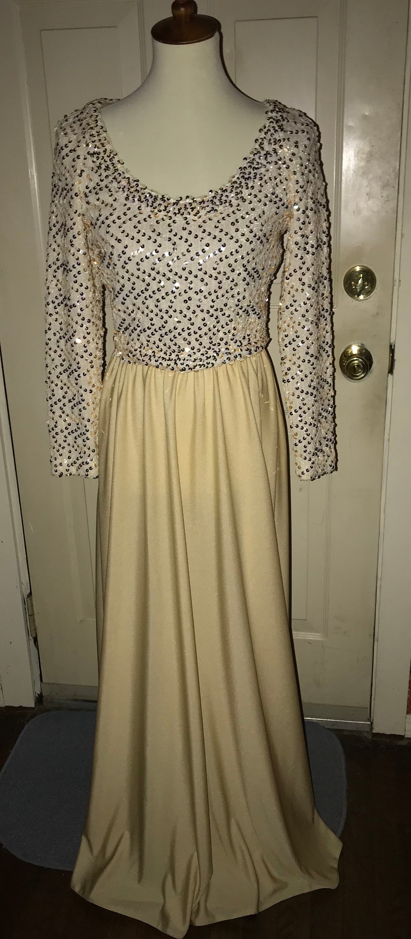 Vintage Ende 1960Er Jahre Lilli Diamond Abendkleid Formelle Kleidung Vintage Ende 1960Er Jahre Lilli Diamond Abendkleid Formelle Kleidung von HallofDames