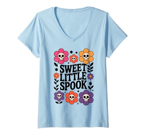 Damen Sweet Little Spook Halloween Boho Vibes T-Shirt mit V-Ausschnitt Damen Sweet Little Spook Halloween Boho Vibes T-Shirt mit V-Ausschnitt von Halloween Boho Sweet Little Flowers Spooky Skulls
