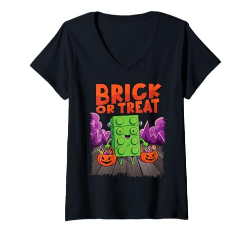 Damen Brick Master Builder Blockbau aus Backstein oder Leckerbissen für Halloween T-Shirt mit V-Ausschnitt Damen Brick Master Builder Blockbau aus Backstein oder Leckerbissen für Halloween T-Shirt mit V-Ausschnitt von Halloween Brick Builder Kids Building Blocks Funny