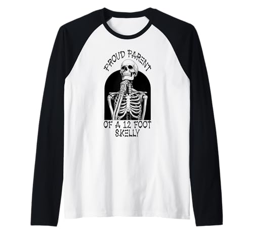 Stolze Eltern eines 3,6 m Skelly – Halloween Raglan von Halloween Clothing & Costumes