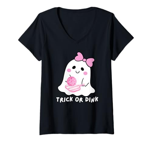 Damen Preppy Pickleball Halloween Trick or Dink Ghost Pastellrosa T-Shirt mit V-Ausschnitt von Halloween Funny Pickleball Shirts by Southerngal