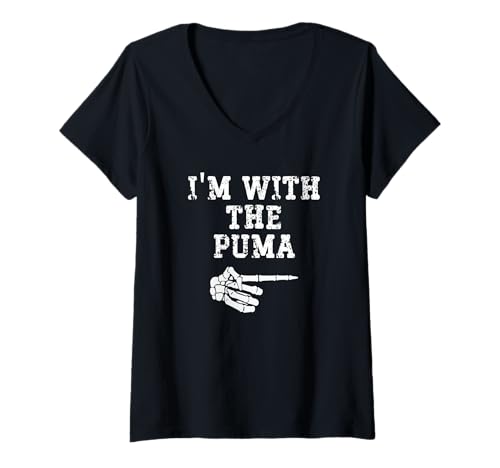 Damen Ich Bin mit dem Puma Point -passenden Paaren Halloween T-Shirt mit V-Ausschnitt Damen Ich Bin mit dem Puma Point -passenden Paaren Halloween T-Shirt mit V-Ausschnitt von Halloween Mega Warehouse