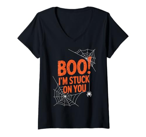 Damen Boo I'm Stuck On You Spider Webs Halloween T-Shirt mit V-Ausschnitt Damen Boo I'm Stuck On You Spider Webs Halloween T-Shirt mit V-Ausschnitt von Halloween Spider Webs Boo Ghostly Fun