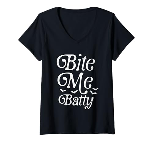 Damen Bite Me Batty Lustiger Halloween-Satz T-Shirt mit V-Ausschnitt Damen Bite Me Batty Lustiger Halloween-Satz T-Shirt mit V-Ausschnitt von Halloween Spooky Bats Vampire Humor