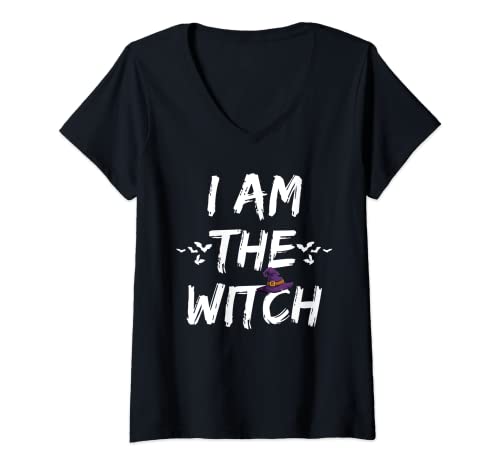 Damen I am With The Witch T-Shirts, Gruseliges Halloween-Damen-Halskette T-Shirt mit V-Ausschnitt Damen I am With The Witch T-Shirts, Gruseliges Halloween-Damen-Halskette T-Shirt mit V-Ausschnitt von Halloween Tshirts & Gifts