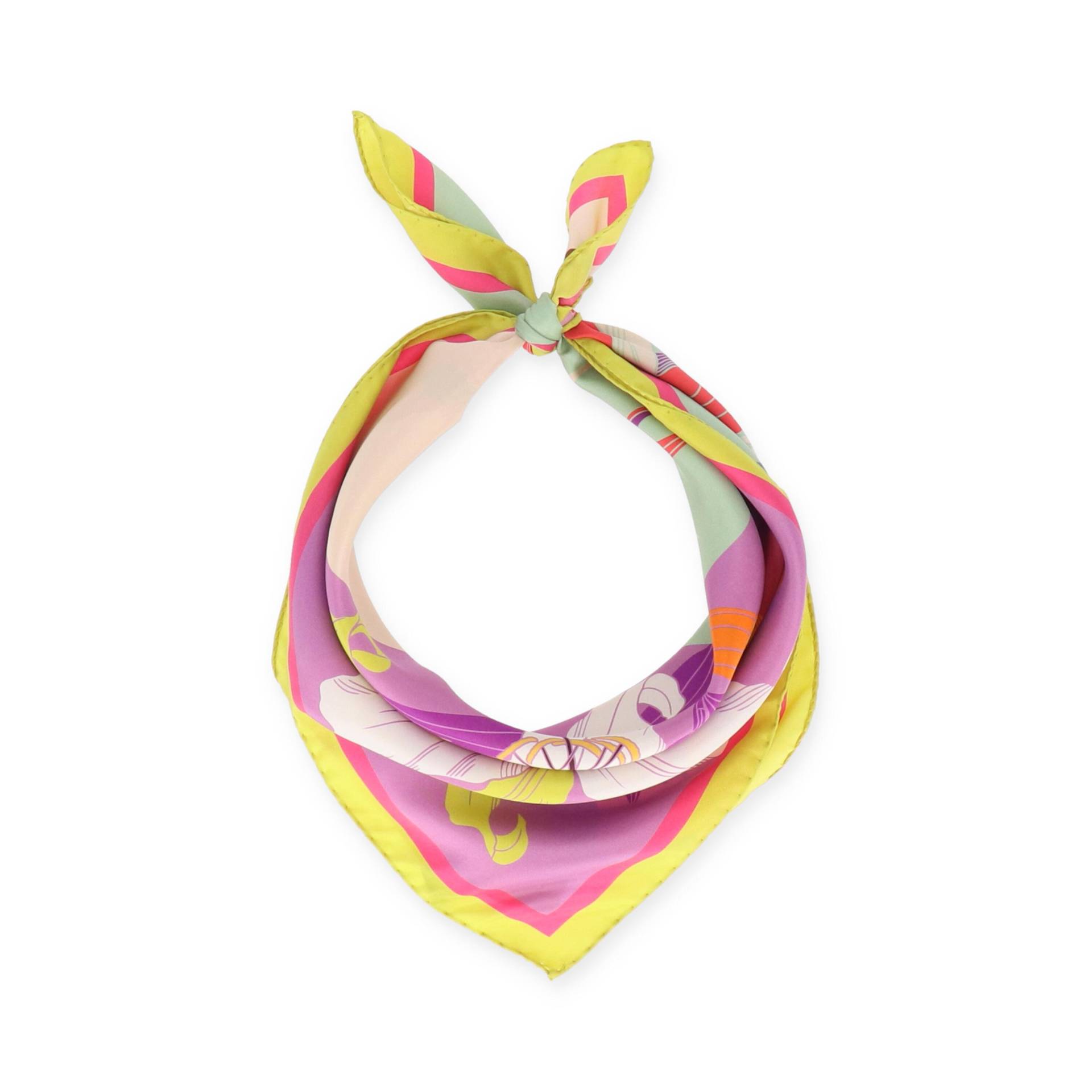 Halsüberkopf Accessoires - 70x70 Tuch Floral Patch multi1 - Gr. - OS von Halsüberkopf Accessoires