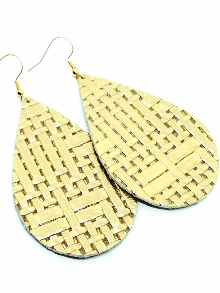 Lederohrringe Gold Korb Gewebt Handgemacht By Hammered Love Letters Lederohrringe Gold Korb Gewebt Handgemacht By Hammered Love Letters von HammeredLoveLetters