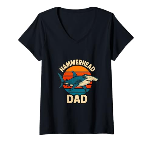 Damen Hammerhead Dad Herren Ocean Surfs Up Retro Sunset Cool T-Shirt mit V-Ausschnitt Damen Hammerhead Dad Herren Ocean Surfs Up Retro Sunset Cool T-Shirt mit V-Ausschnitt von Hammerhead Harmony - Surf's Up Shark Apparel