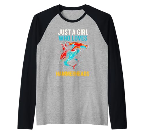 Mädchen, das Hammerheads liebt, Vintage-Mädchen, Shark Raglan Mädchen, das Hammerheads liebt, Vintage-Mädchen, Shark Raglan von Hammerhead Harmony - Surf's Up Shark Apparel