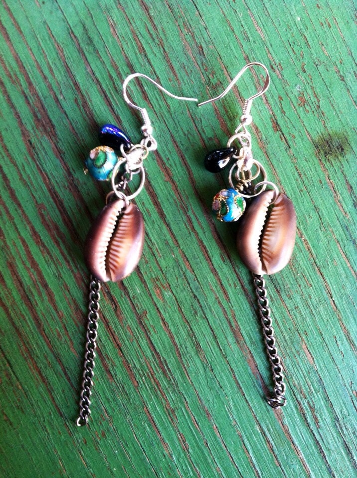 Cowry Und Perlen Ohrringe Sterling Silber Cowry Und Perlen Ohrringe Sterling Silber von HammerheadJunkyard