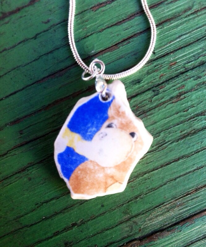 Meer-Teddybär Fliese Stück Oder/Kaffee-Haferl Gebrochen? Super Süß Handgefertigte Halskette in 925Er Silber Meer-Teddybär Fliese Stück Oder/Kaffee-Haferl Gebrochen? Super Süß Handgefertigte Halskette in 925Er Silber von HammerheadJunkyard
