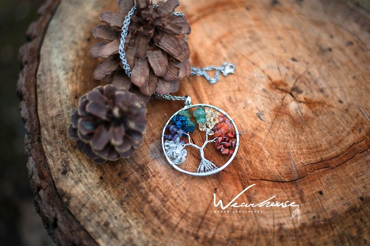 Baum Des Lebens Anhänger Handmade Familie Muttertag Geschenk Halskette Edelsteine Kristalle Baum Des Lebens Anhänger Handmade Familie Muttertag Geschenk Halskette Edelsteine Kristalle von HamptonPhotography