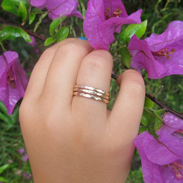 Stacking Rings, 3 Gold Hammered Bands, Textured, Girls Gift Idea, Handmade Maui Hawaii Jewelry, Stack Ring, Boho Fashion, Rings von HanaMauiCreations