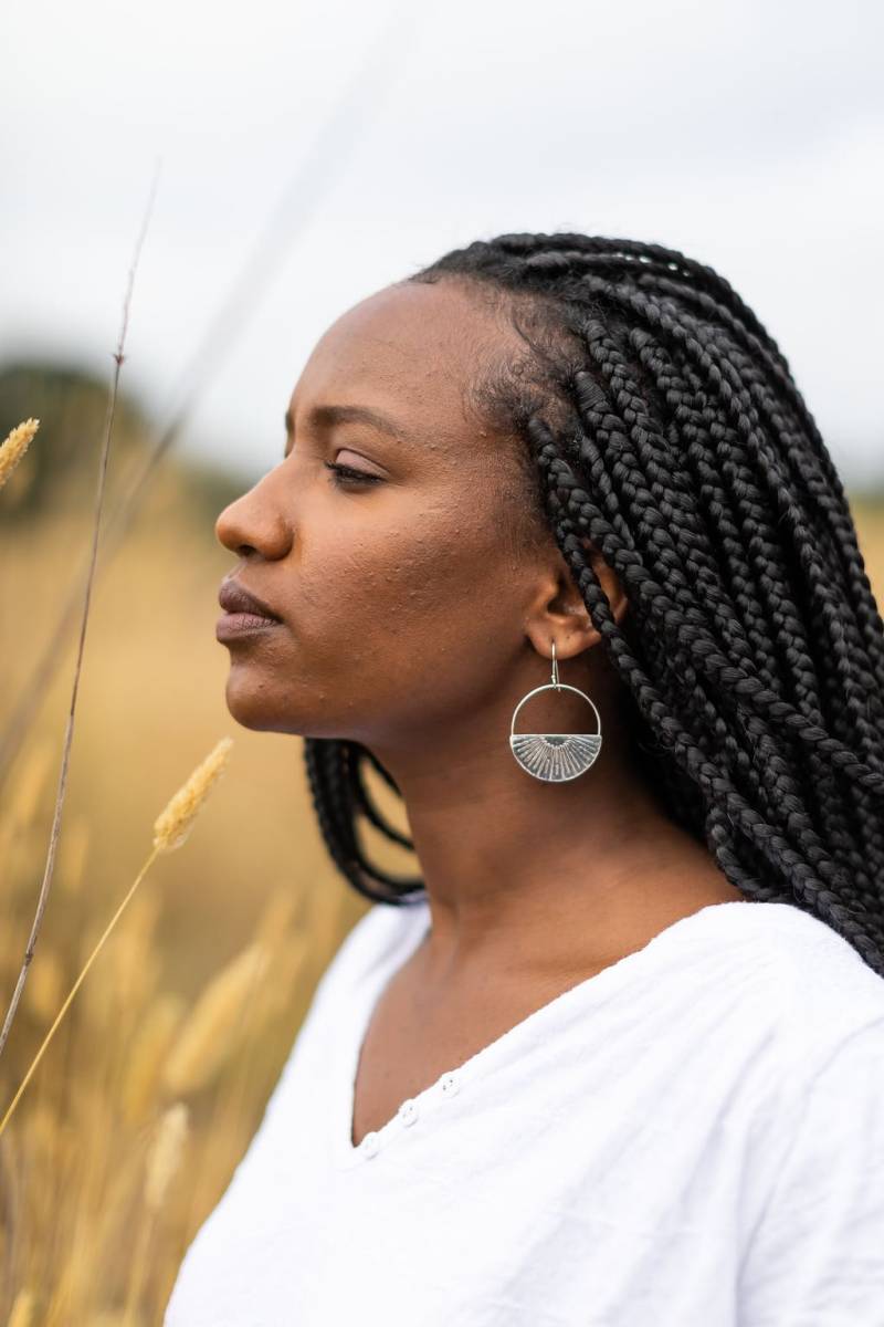 Kleine Silber & Bronze Sunburst Ohrringe Kleine Silber & Bronze Sunburst Ohrringe von HanaMoriah