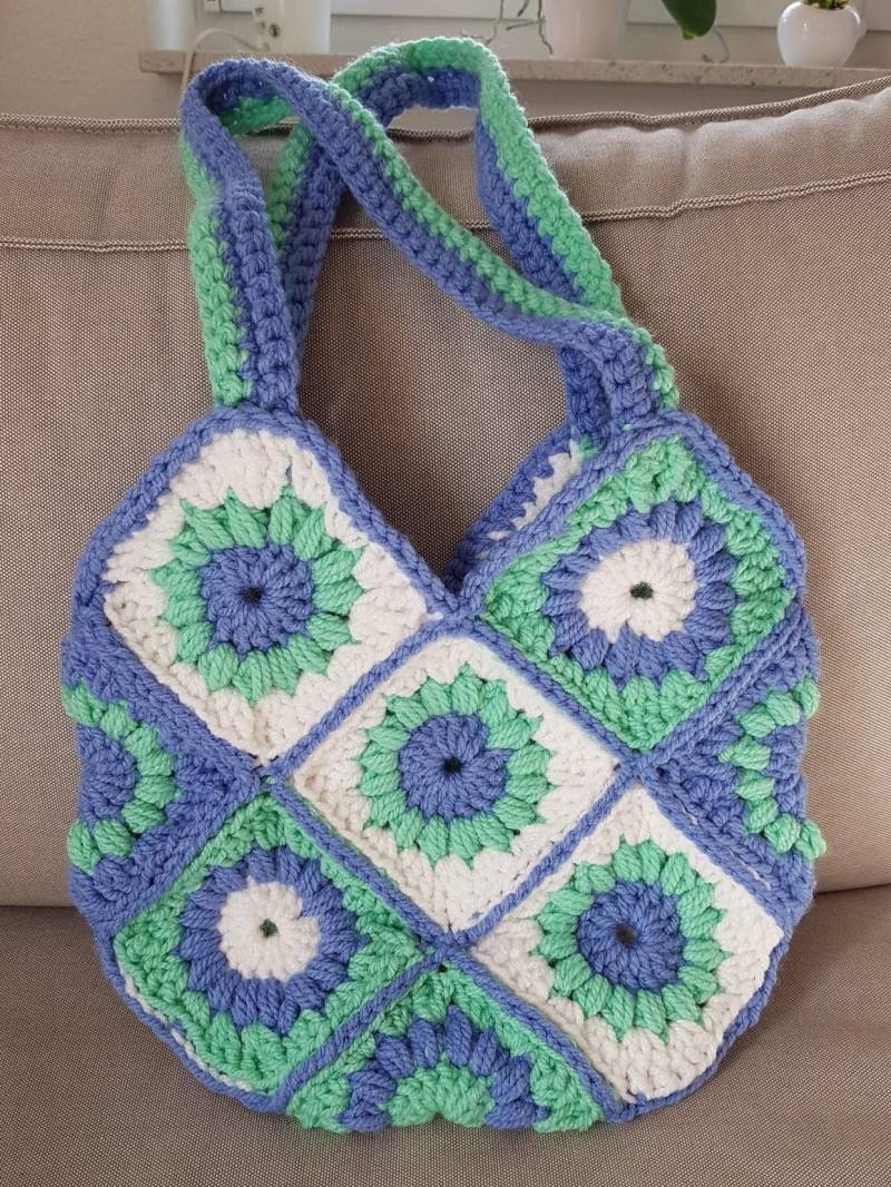 Gehäkelter Beutel von HandAndSelfmade