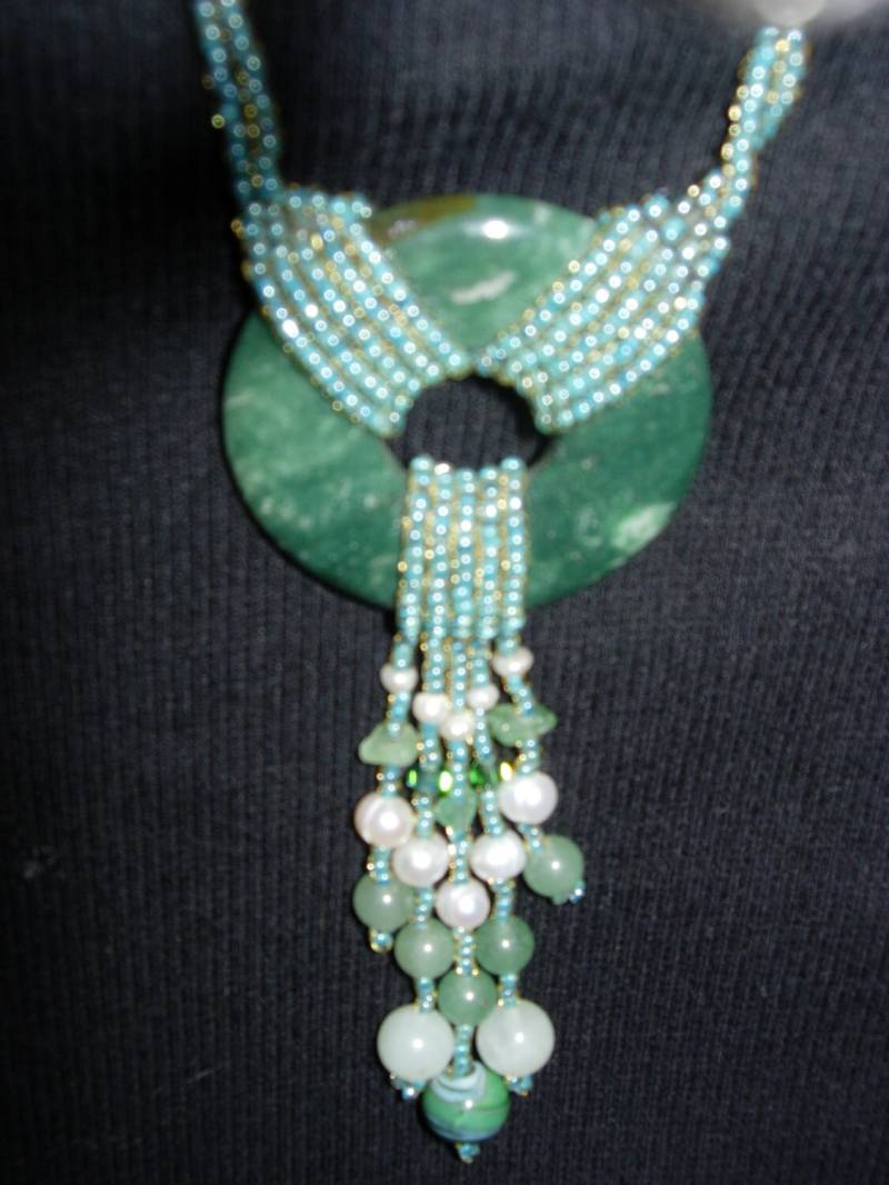Original Hand Perlen Halskette Gefertigt Aus Jade, Und Anderen Halb Kostbaren Edelsteinen Original Hand Perlen Halskette Gefertigt Aus Jade, Und Anderen Halb Kostbaren Edelsteinen von HandBeadedOriginals