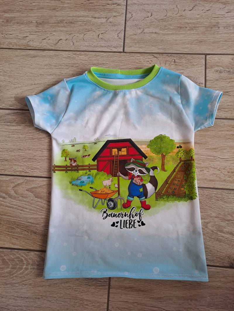 T-Shirt "Bauernhof" Gr.110 von HandByDoReen