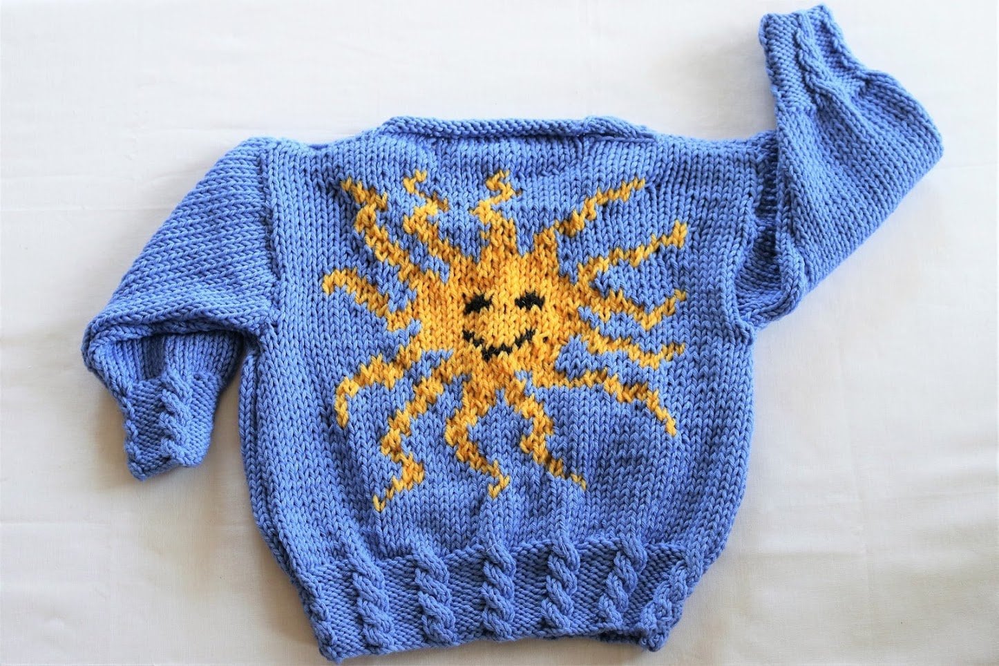 Sonnenschein Pullover von HandKnitbyLiz