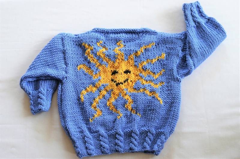 Sonnenschein Pullover von HandKnitbyLiz