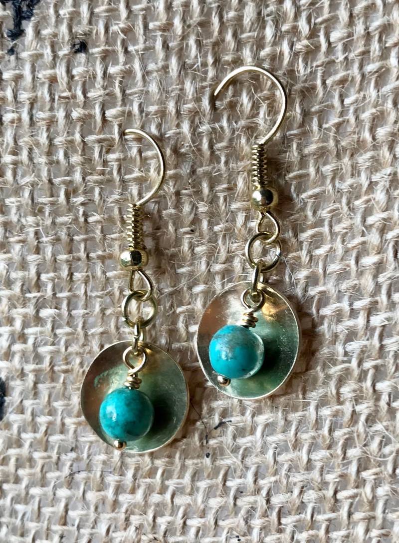 Türkis Ohrringe Messing Scheibe, Minimalist Ohrring von HandMadeBySunshine