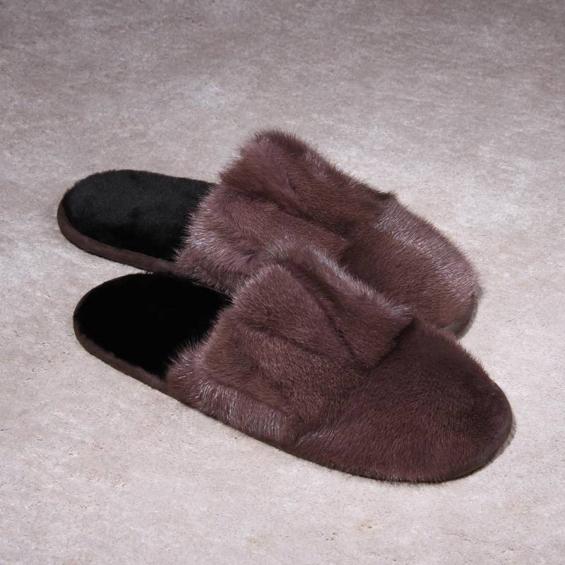 Grau-Rosa Nerz-Hausschuhe Für Herren - Echtpelz, Ledersohle, Premium-Komfort Und Maskuline Eleganz Drinnen Draußen, Durchdachtes Geschenk von HandMadeFurU