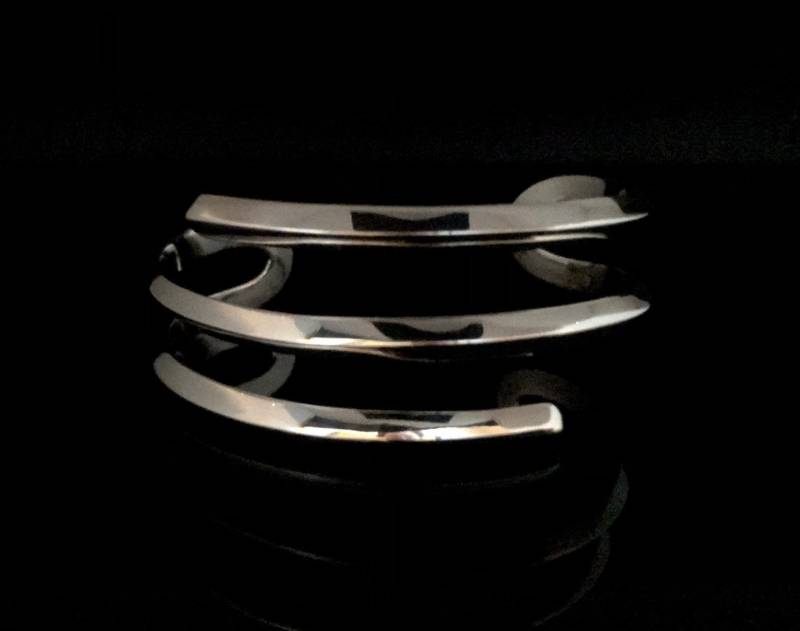 Eingefasstes Silber Manschette Armband - 925 Sterling Manschetten von HandandMindSilver