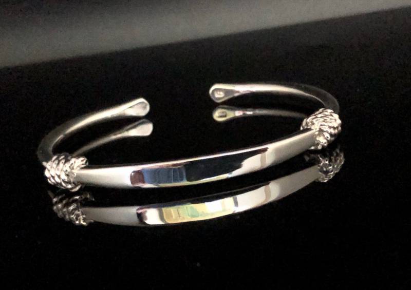 sterling Silber Manschette Armband Mit Seil Akzent - 17, 8 cm von HandandMindSilver