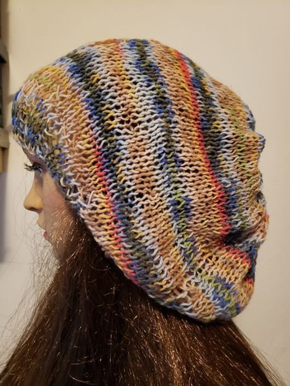 Mütze Damen Herren Gender Bunt Handarbeit Gestrickt Vincent Van Gogh Vase Mit Sonnenblumen Opal Wolle von HandarbeitmitHerzDE