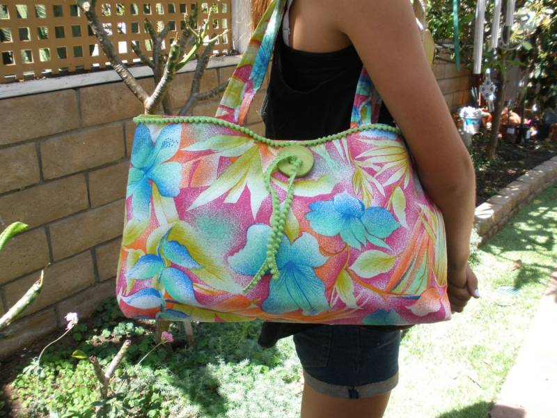 Handtasche Mit Frühlingsblumen Und Taschenorganizer von HandbagLady