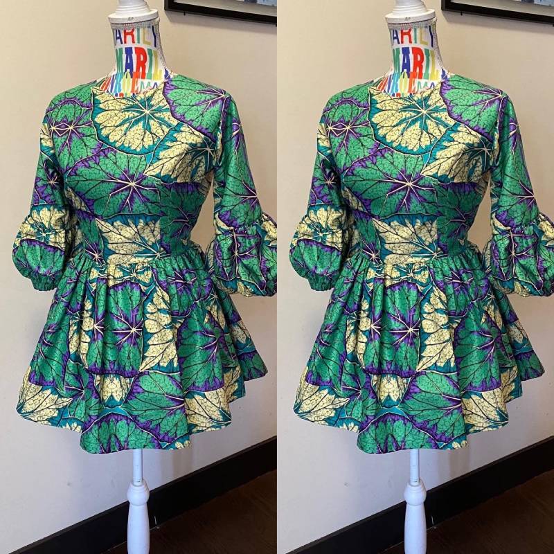 Nur Display Bob-Bell Kleid | Nur Display Bitte Andere Stoffe Mit Link in Der Beschreibung Auswählen von HandcraftdLuv