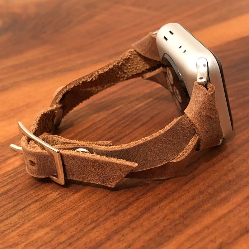 Multi Wrap Smartwatch Lederarmband Fitbit Charge 5, Apple Watch - Geprägt von HandcraftedInTheUK