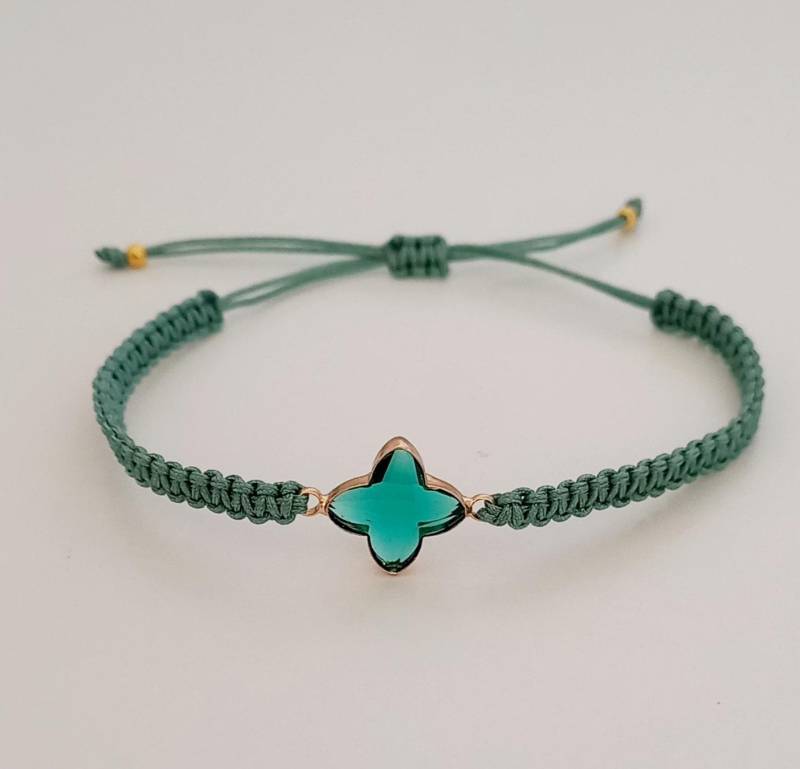 Makramee-Sommerarmband - Verstellbares Handgefertigtes Schmuckaccessoire Geschenk Für Ihre Liebe Vierblättriges Kleeblatt-Armband Makramee-Sommerarmband - Verstellbares Handgefertigtes Schmuckaccessoire Geschenk Für Ihre Liebe Vierblättriges Kleeblatt-Armband von HandemadebyIma